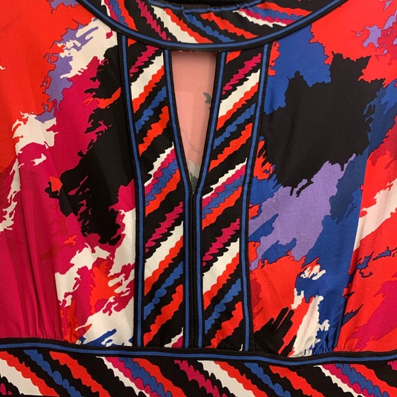 BCBG Max Azria Watercolor Top - Picture 3 of 4